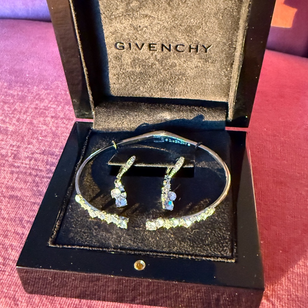 Givenchy Silver Earrings with Sparkling Crystals